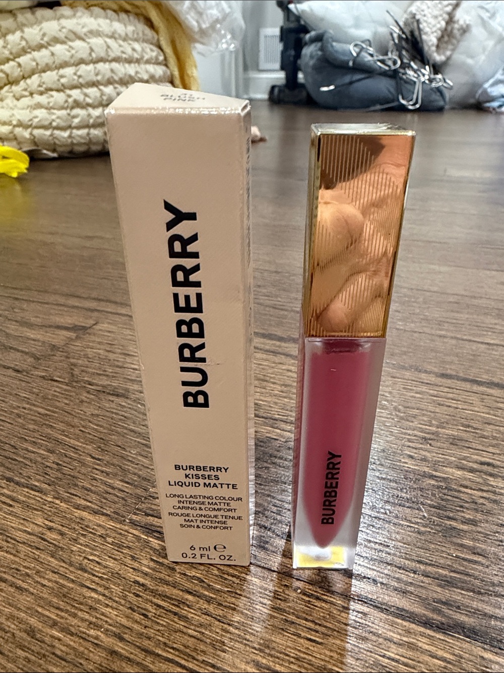 Burberry Kisses Liquid Matte Lipstick -31 Blush Pink